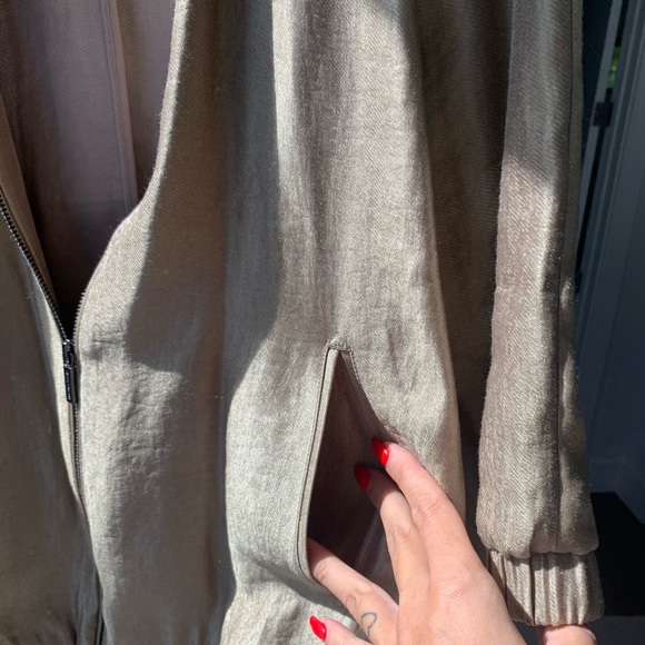 Ladies light jacket - Picture 6 of 6